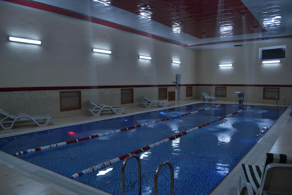 Issam Hotel & Spa Şǝki Eksteriør bilde