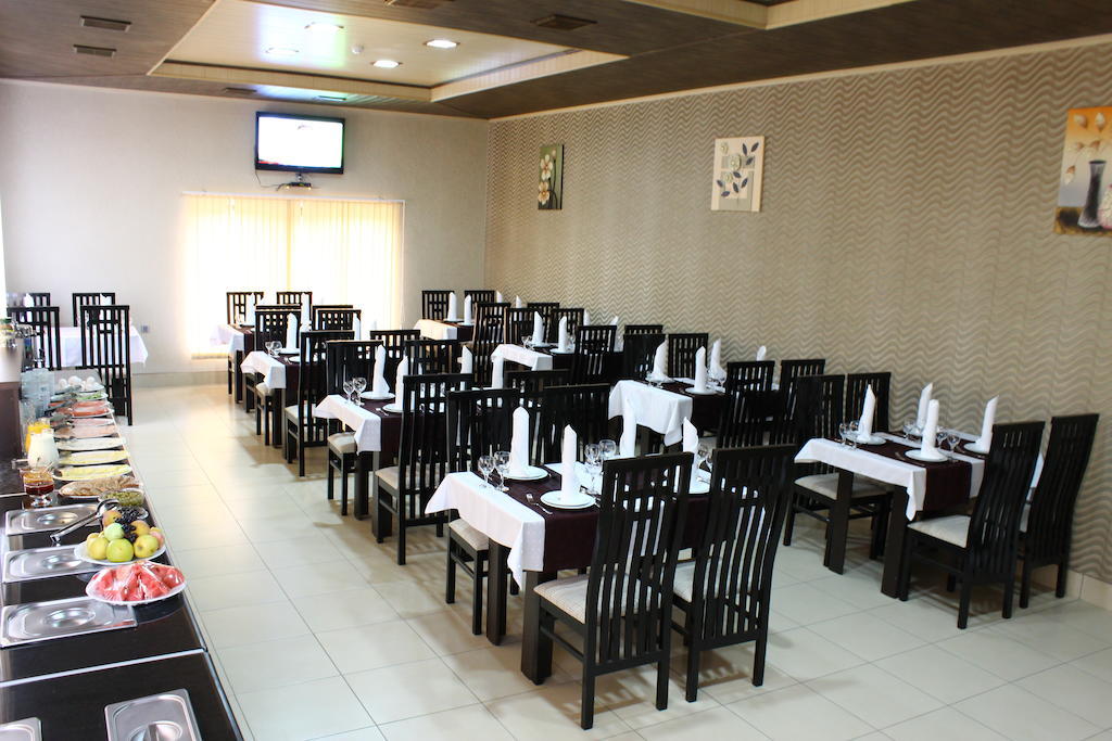 Issam Hotel & Spa Şǝki Eksteriør bilde