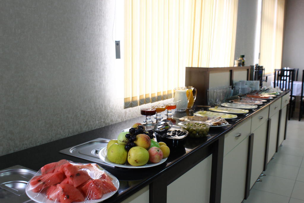 Issam Hotel & Spa Şǝki Eksteriør bilde