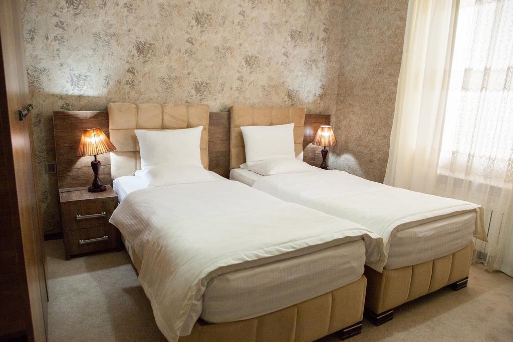 Issam Hotel & Spa Şǝki Eksteriør bilde