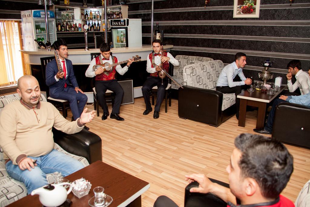 Issam Hotel & Spa Şǝki Eksteriør bilde